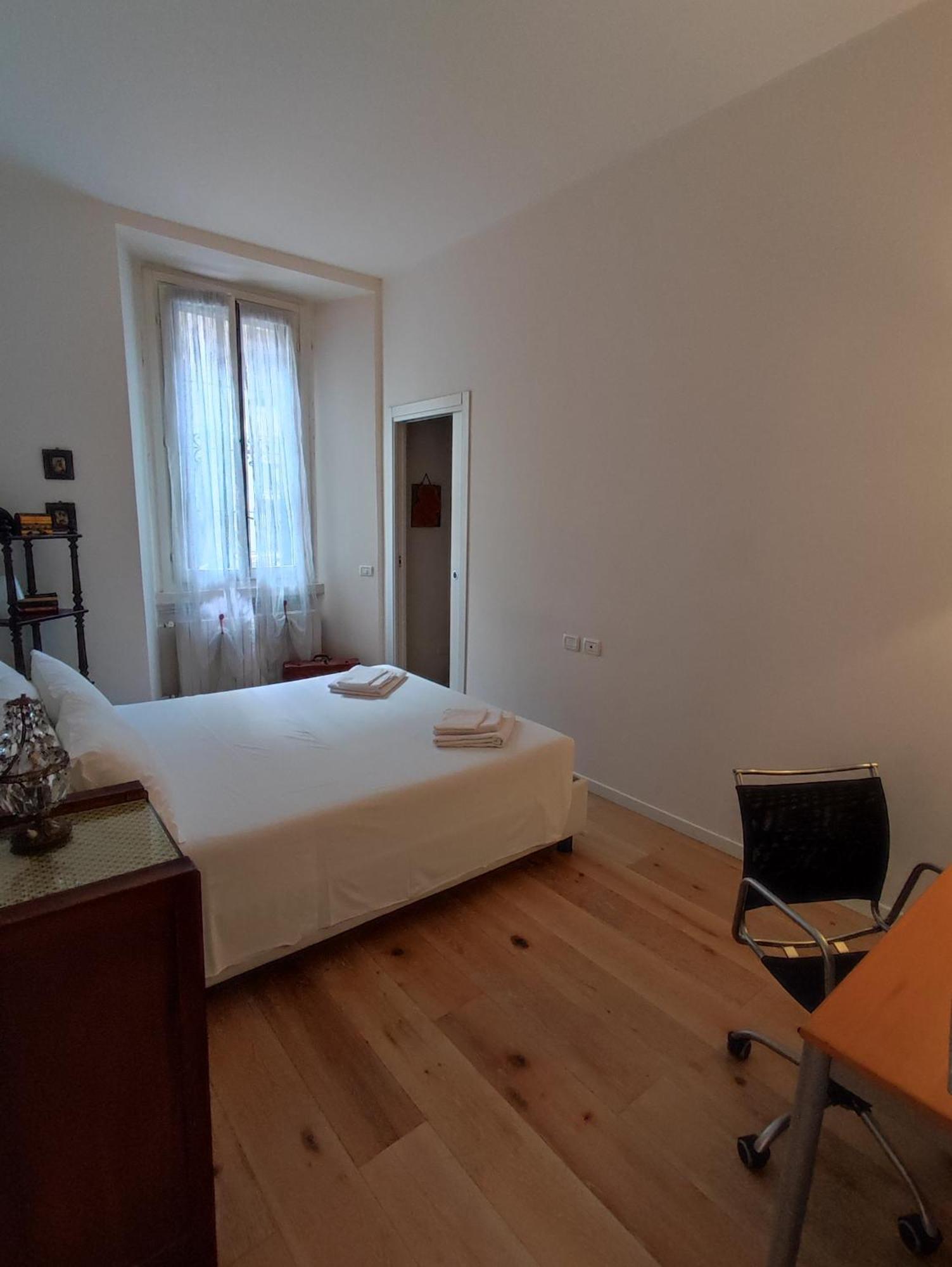 Maria Holiday Homes -Vitruvio 42 Appartamenti Milan Bagian luar foto