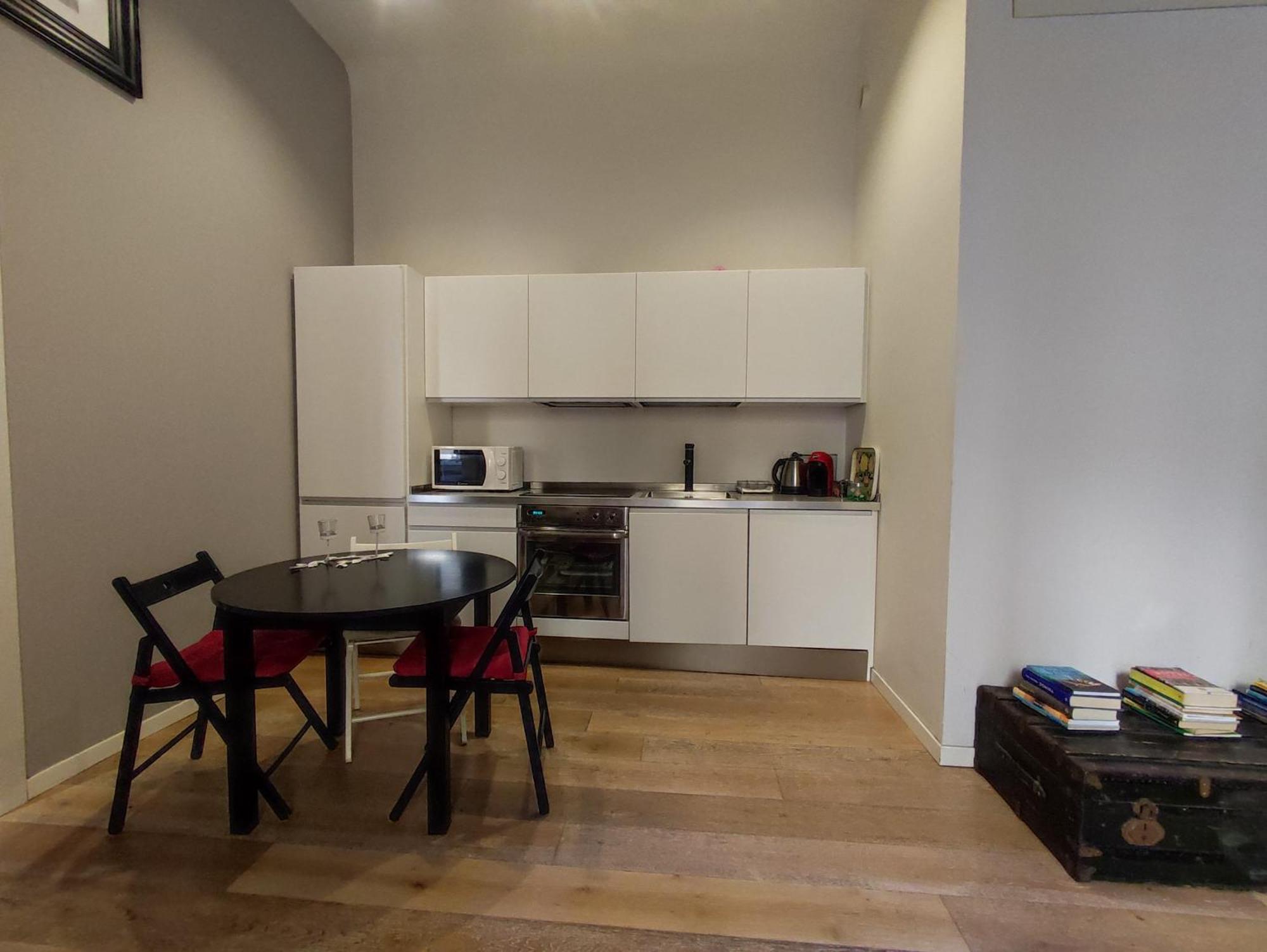 Maria Holiday Homes -Vitruvio 42 Appartamenti Milan Bagian luar foto