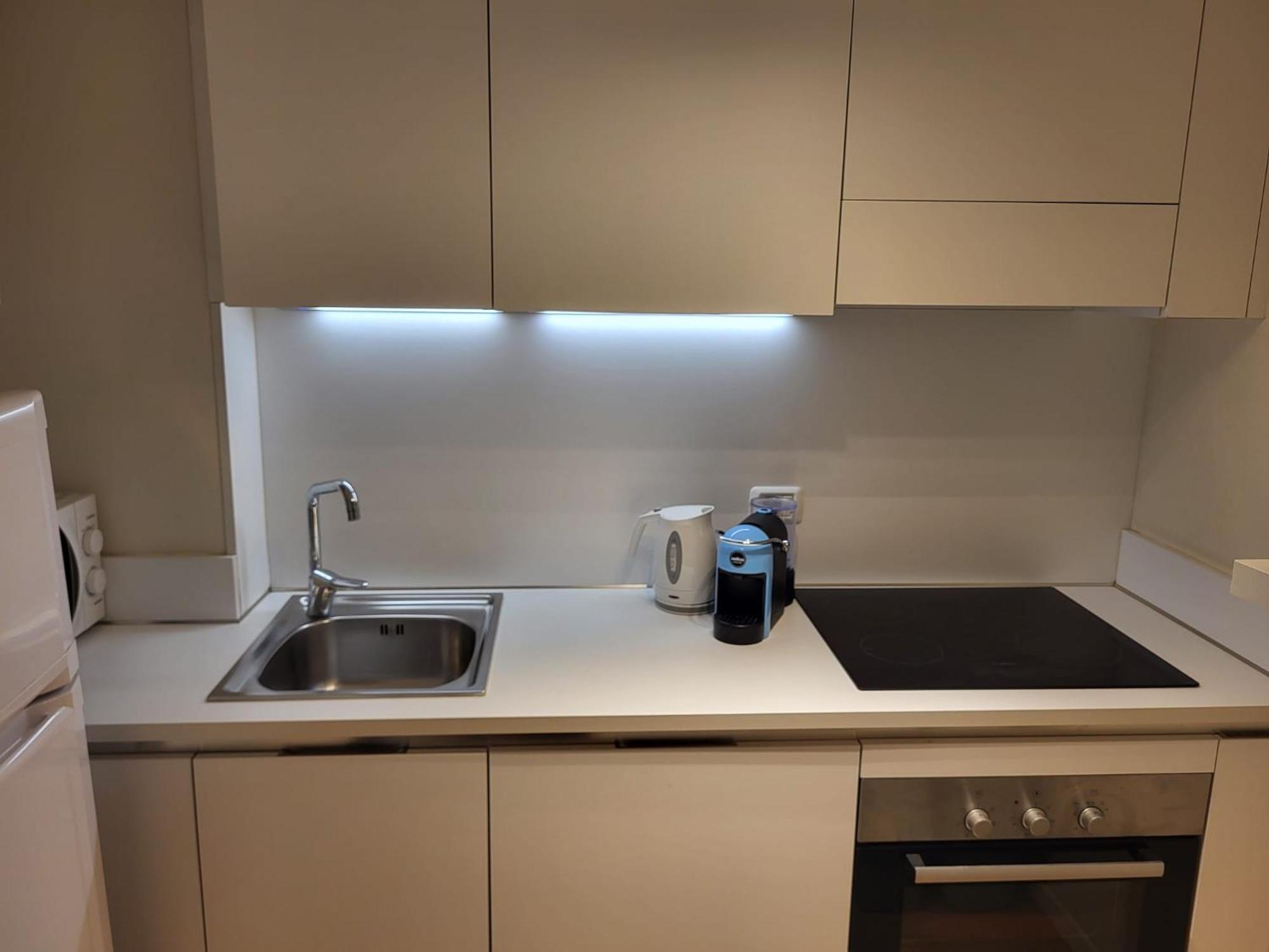 Maria Holiday Homes -Vitruvio 42 Appartamenti Milan Bagian luar foto